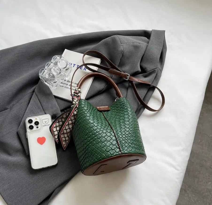 Fashionable Smal Handbag