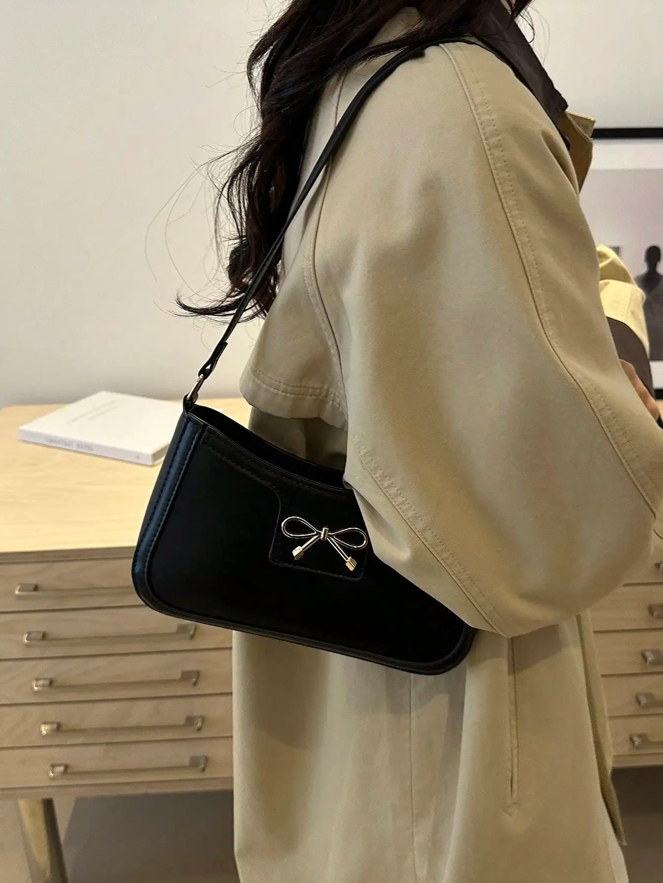 Women Handbag, New Autumn/Winter Commuting Shoulder Under-Arm Bag