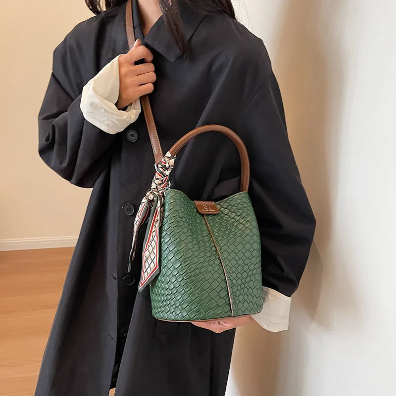 Fashionable Smal Handbag