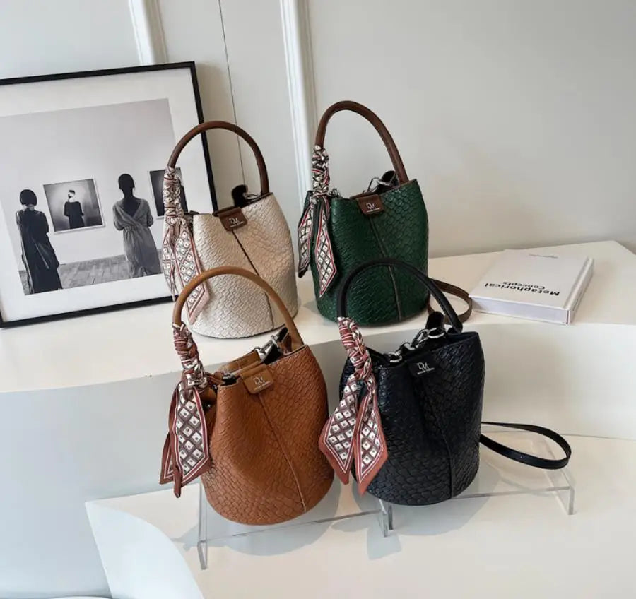 Fashionable Smal Handbag