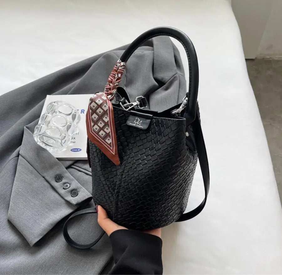 Fashionable Smal Handbag