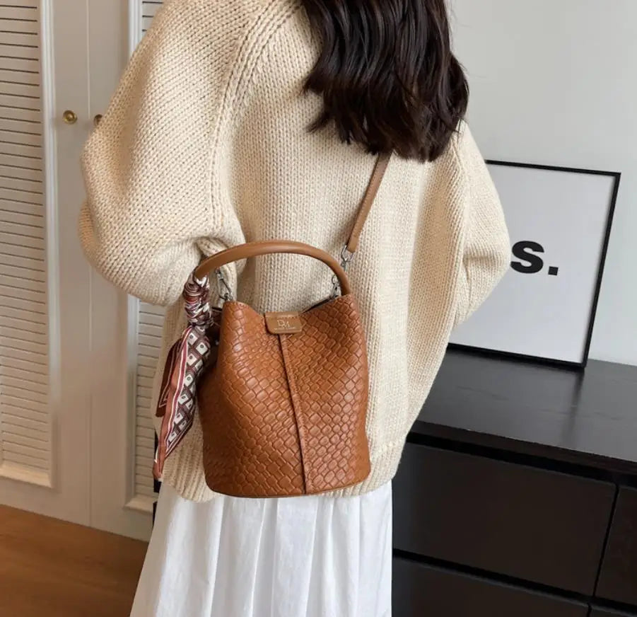Fashionable Smal Handbag