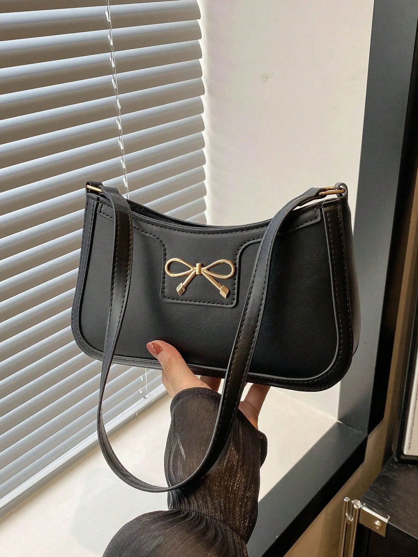 Women Handbag, New Autumn/Winter Commuting Shoulder Under-Arm Bag