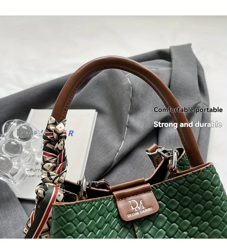 Fashionable Smal Handbag