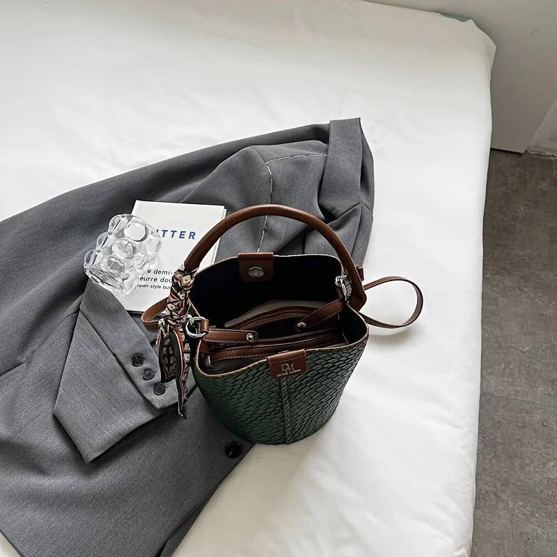 Fashionable Smal Handbag