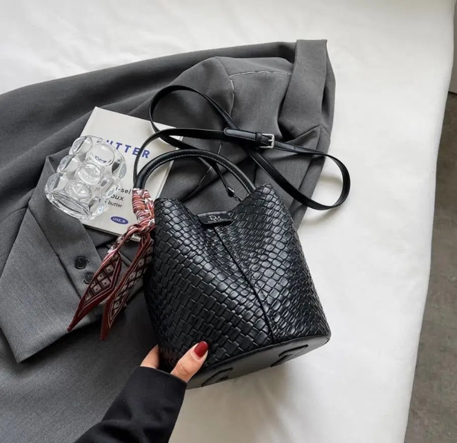 Fashionable Smal Handbag